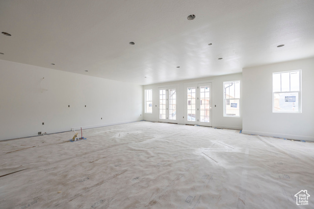 Photo 7 for MLS #2055719 at 6048 N Fairview Rd #220