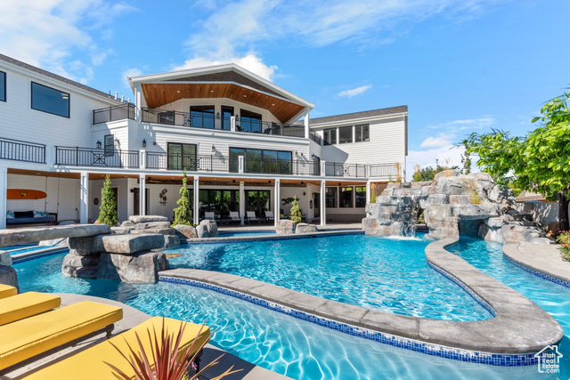 Custom pool with lazy river.