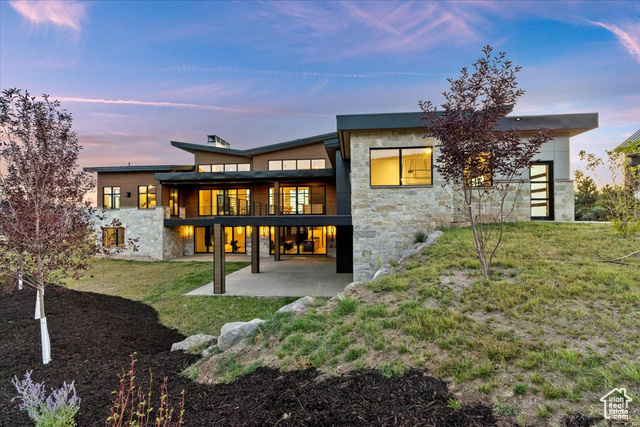 1316 N Gold Mountain Cir