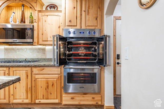 Photo 46 for MLS #2055986 at 255 Paradise Rd