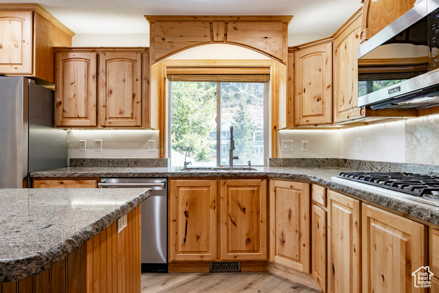 Photo 47 for MLS #2055986 at 255 Paradise Rd