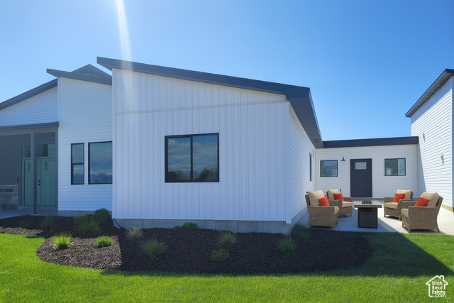 Photo 4 for MLS #2056130 at 15 S 400 West