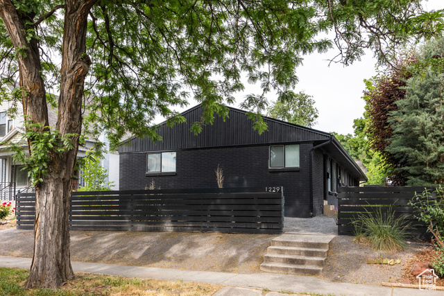 1229 S 800 E, Salt Lake City UT 84105