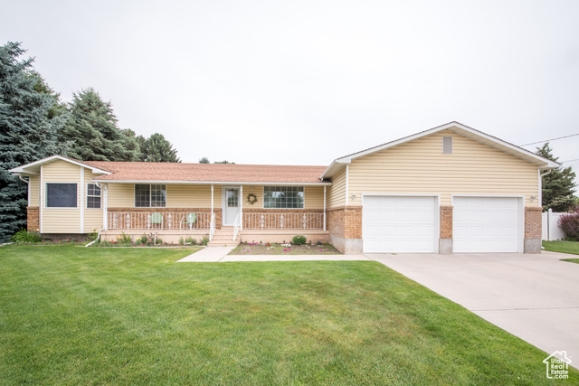 249 E VALLEY DR, Preston ID 83263