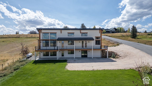 Photo 2 for MLS #2056660 at 2584 S Country Club Dr #12