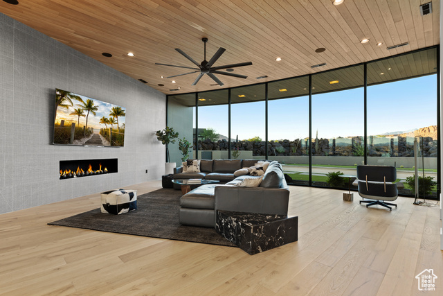 Photo 30 for MLS #2056862 at 2031 N Lava Rock Cir #107