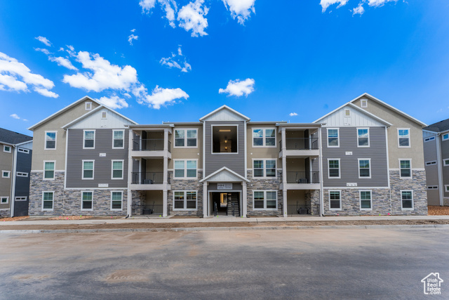 13714 S HANLEY LN #HH302, Riverton UT 84096