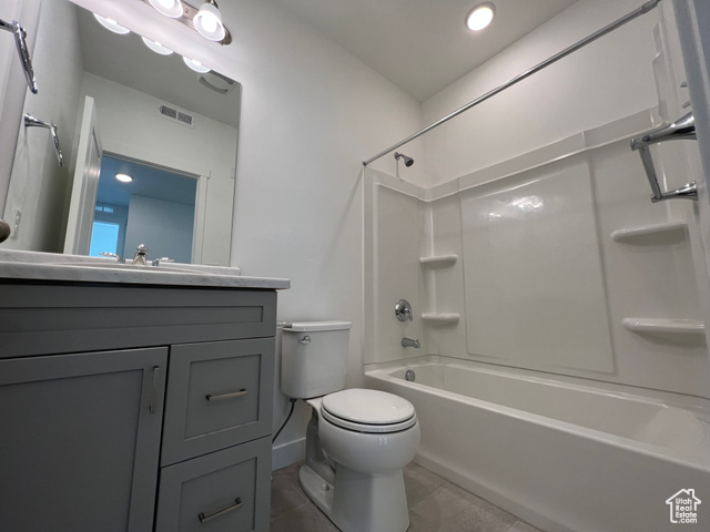 Photo 16 for MLS #2057332 at 736 W Blue Magic Ln #R302