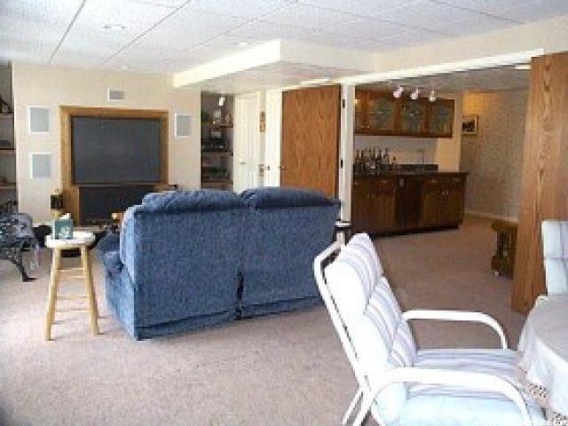 166 Monarch Dr, Bountiful, UT 84010 — photo 4