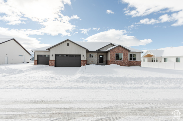 View of front of house featuring a garage