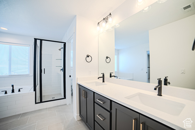 Photo 17 for MLS #2058752 at 3358 S Heathercrest Dr
