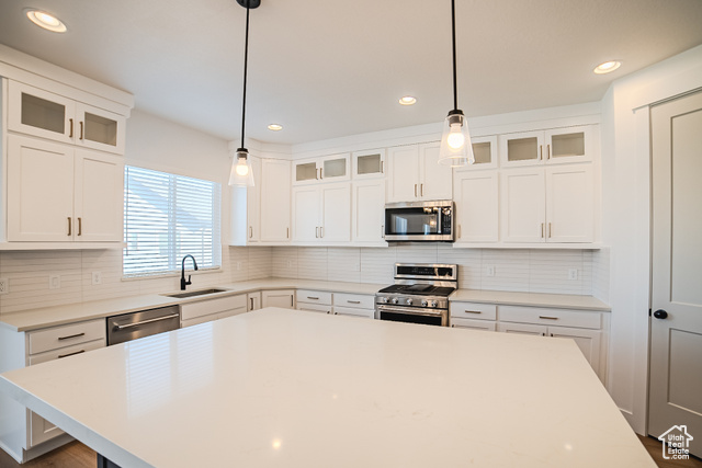 Photo 6 for MLS #2058752 at 3358 S Heathercrest Dr