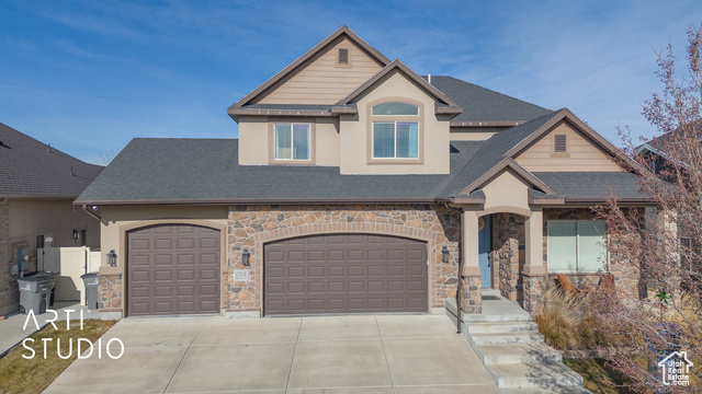 View of front of house featuring a garage