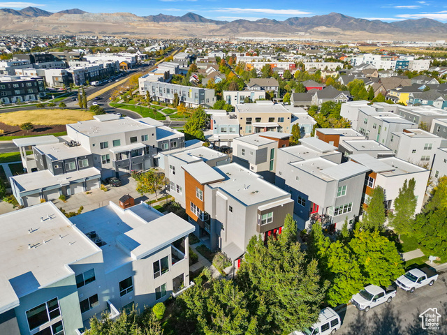 Bird's eye view featuring a mountain view