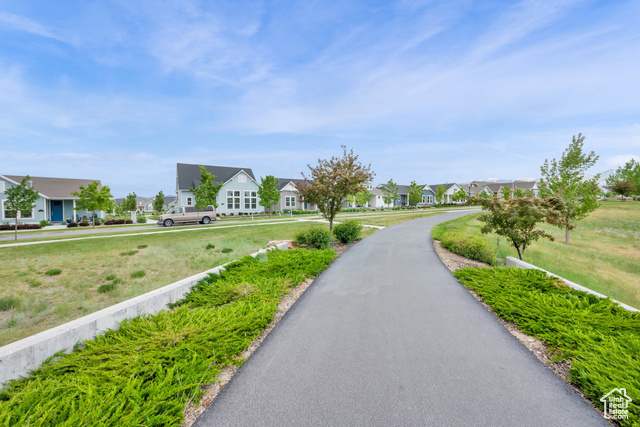 Photo 4 - 6189 W Lake Ave, South Jordan UT 84009