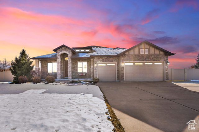 545 SADDLE BACK CIR ,Kaysville UT 84037