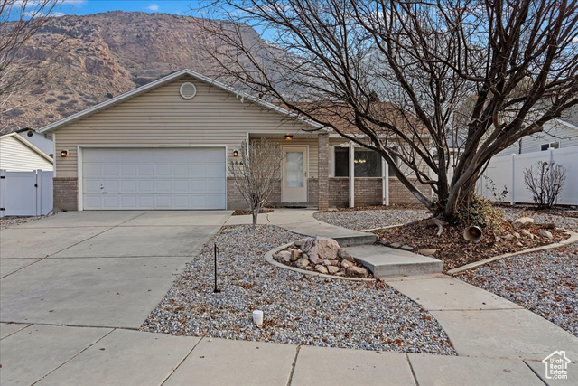 886 N 975 E, Ogden UT 84404