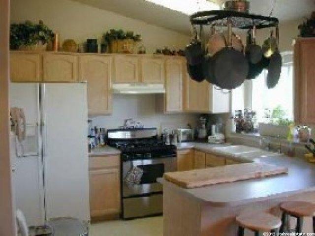 330 W 75 S, Clearfield, UT 84015 — photo 2