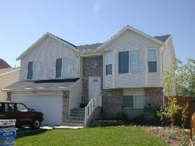 330 W 75 S, Clearfield, UT 84015 — photo 5