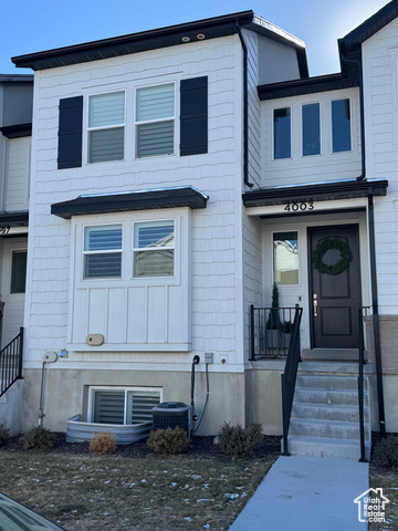 This stunning townhouse in Lehi, UT was recently built in 2022 and offers modern living across three stories. With 4 bedrooms, 3 full bathrooms, and 1 half bathroom, this spacious home boasts a finished area of 2,436 sq.ft. The property sits on a lot size of 1,263 sq.ft., providing a low-maintenance lifestyle. Perfect for those seeking a contemporary and convenient living space in a desirable location.