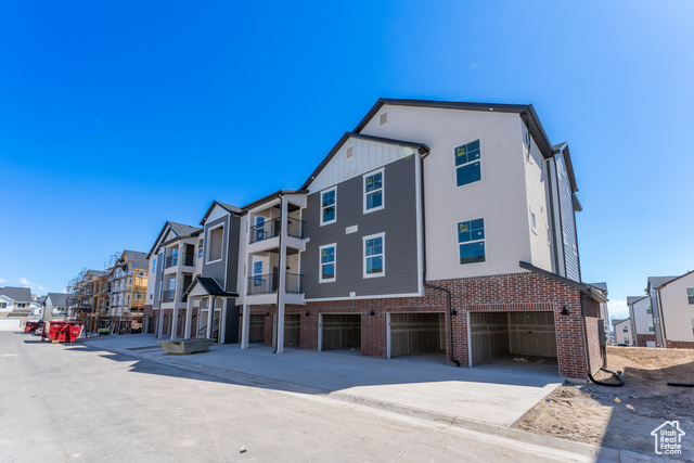 898 HEMSWORTH WAY #Q204