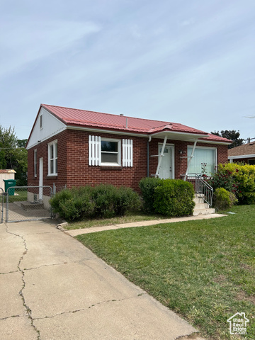 5840 S 2625 W, Roy UT 84067