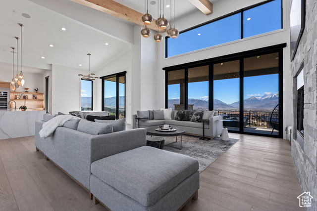 Photo 18 for MLS #2060669 at 2066 E Oquirrh Mountain Cir