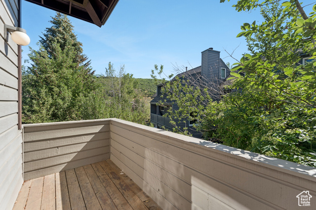 Photo 13 for MLS #2060736 at 658 Rossie Dr #3