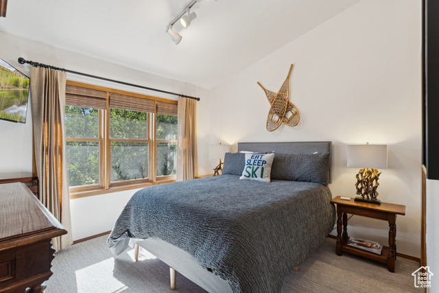 Photo 14 for MLS #2060736 at 658 Rossie Dr #3