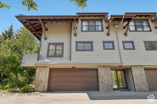 Photo 28 for MLS #2060736 at 658 Rossie Dr #3