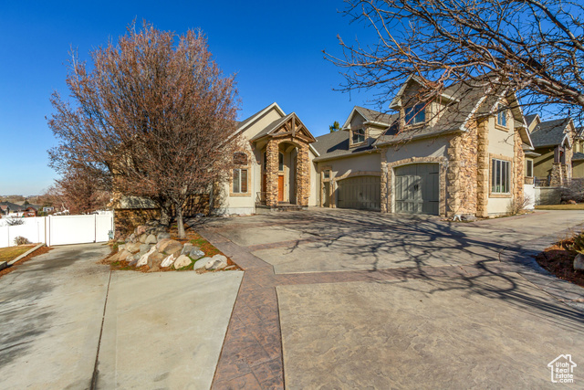 View of front facade with a garage