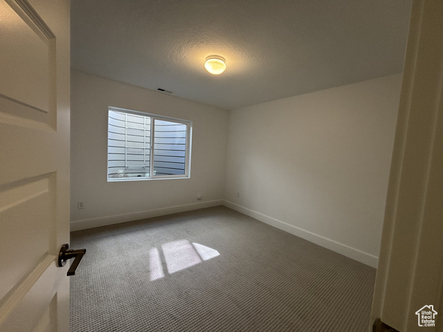 Photo 15 for MLS #2060883 at 421 E Rimrock Ln #21
