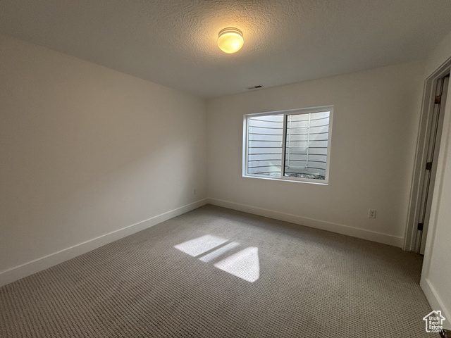 Photo 14 for MLS #2060883 at 421 E Rimrock Ln #21