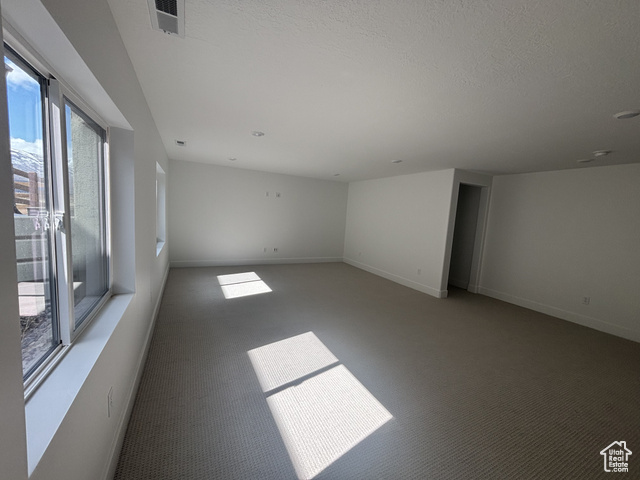 Photo 10 for MLS #2060883 at 421 E Rimrock Ln #21