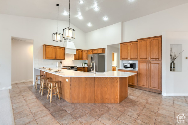 Photo 20 for MLS #2060925 at 565 N Moonglow Pl