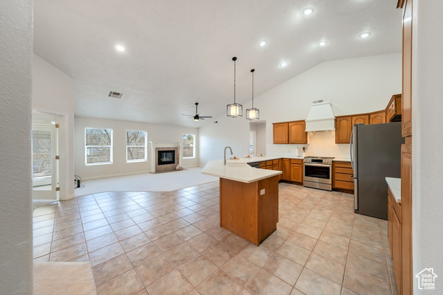 Photo 19 for MLS #2060925 at 565 N Moonglow Pl