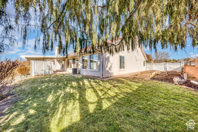 Photo 43 for MLS #2060925 at 565 N Moonglow Pl