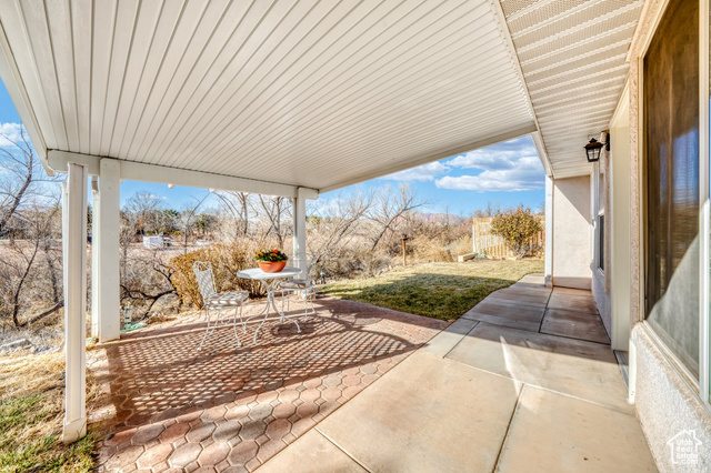 Photo 42 for MLS #2060925 at 565 N Moonglow Pl