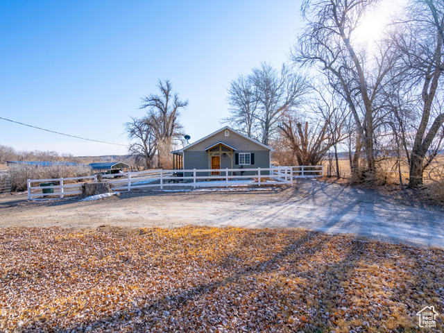 View of yard featuring a rural view