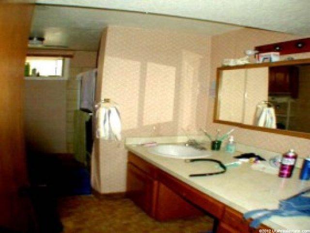925 W 370 S, Logan, UT 84321 — photo 5