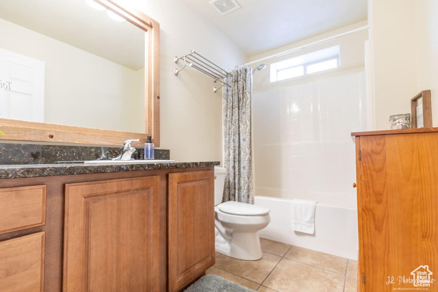 Photo 31 for MLS #2061592 at 36 W Center St