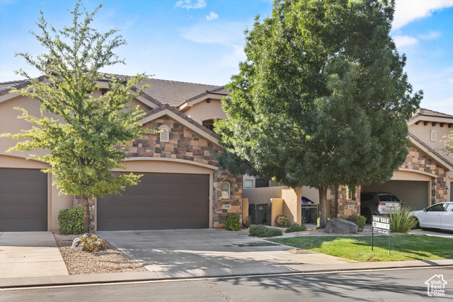 Photo 5 for MLS #2062501 at 1998 N Coral Dr