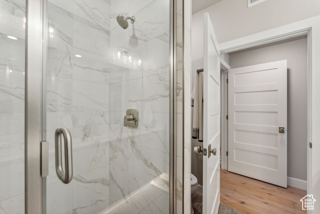 Photo 10 for MLS #2062656 at 1127 W Vos Cir #102