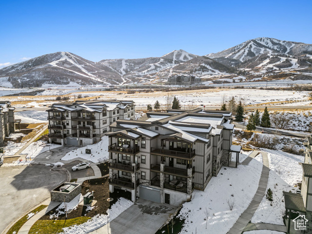 Photo 17 for MLS #2062656 at 1127 W Vos Cir #102