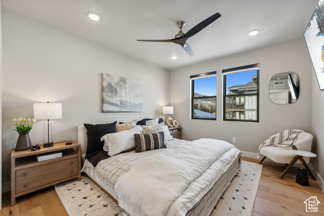Photo 12 for MLS #2062671 at 1127 W Vos Cir #104