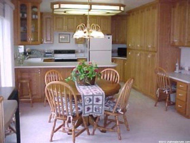 729 E 350 S, River Heights, UT 84321 — photo 5