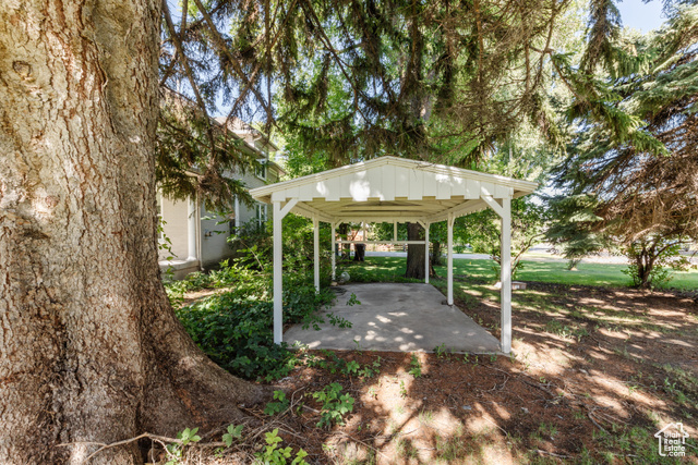 Photo 36 for MLS #2062981 at 291 N Main St