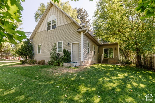 Photo 34 for MLS #2062981 at 291 N Main St