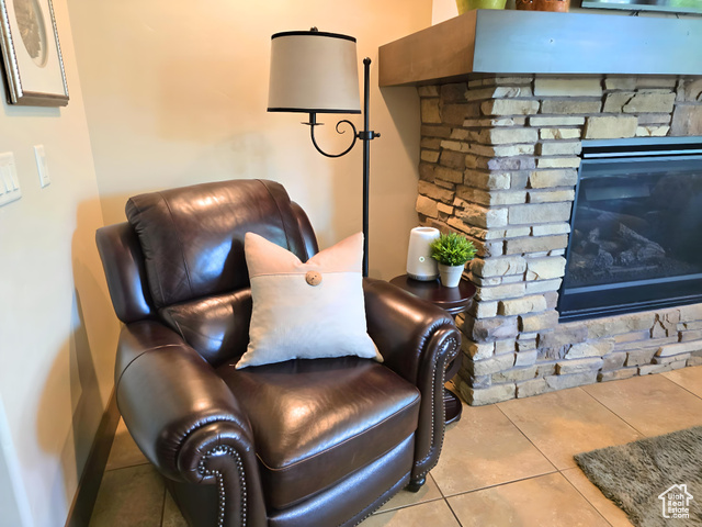 Photo 8 for MLS #2064339 at 4206 E Torrey Pines Dr
