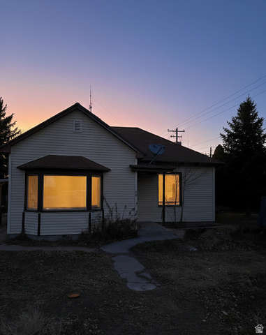 36 W 100 S
                     MLS #2064614